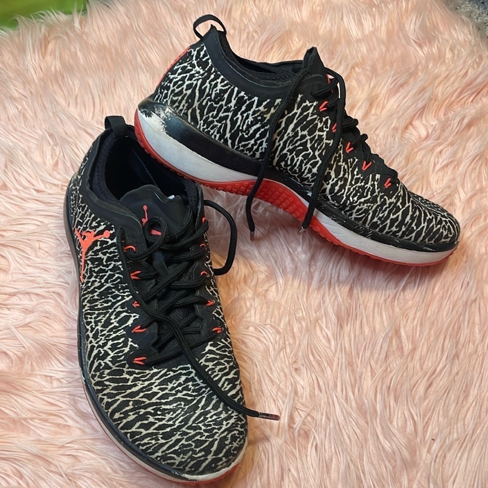 Air Jordan Trainer 1 Low Elephant Infrared Size‎ 11.5